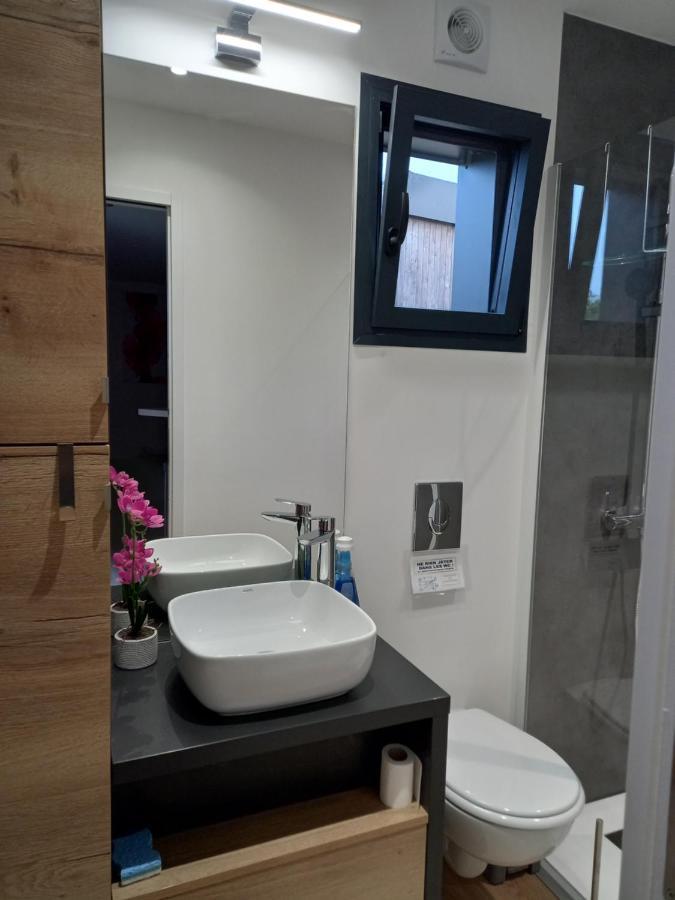"Plus Belle L'Ardeche" Studio De Jardin Et Piscine Vinezac Eksteriør billede